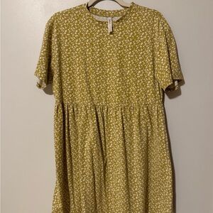 RVCA light olive green Floral Tshirt dress